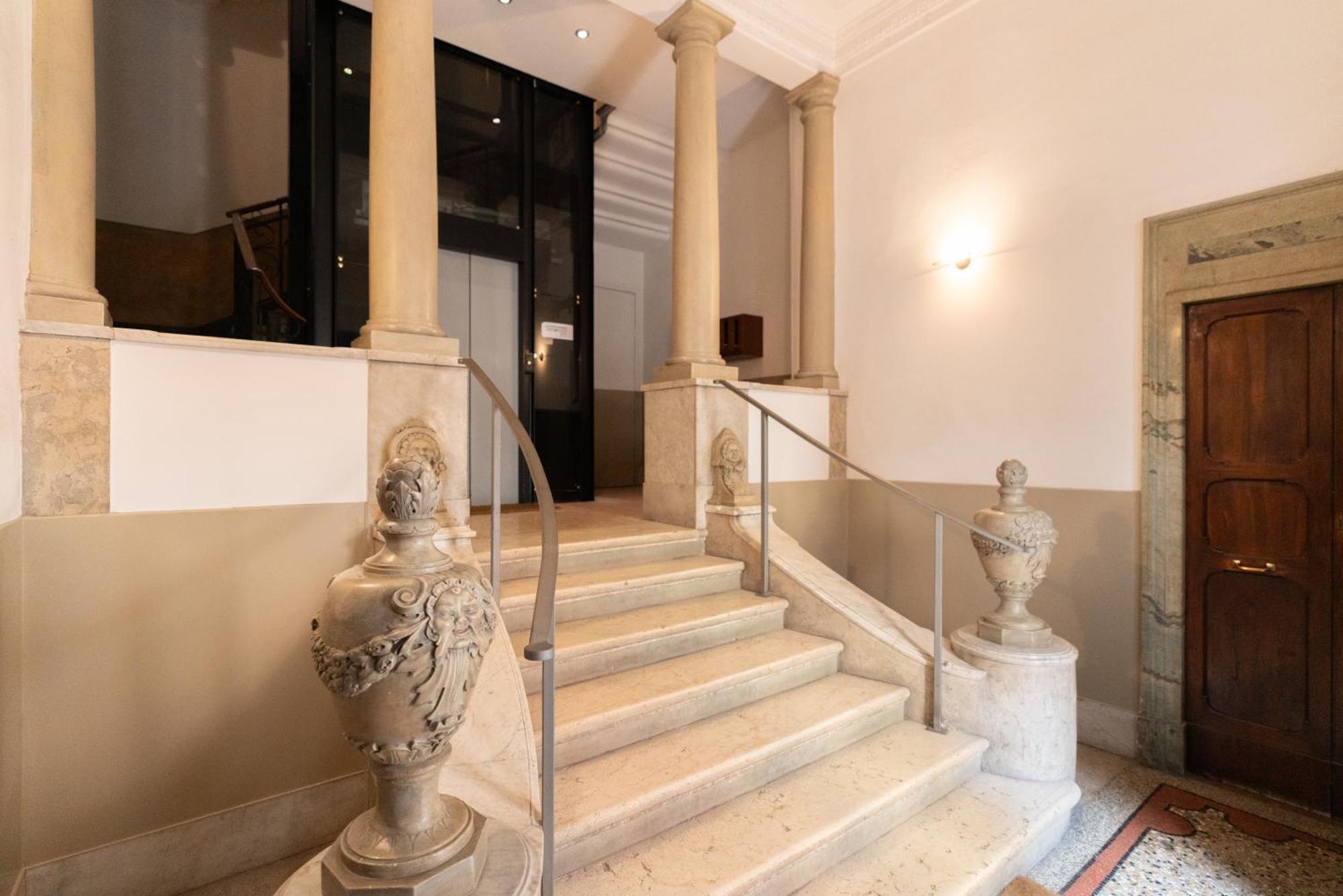 Palazzo Biasini By Postcardsfrom Hotel Verona Eksteriør billede